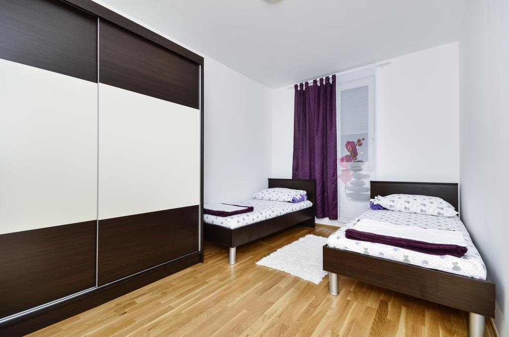 Lavanda Makarska Bilik gambar